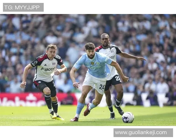 英超精彩对决曼城逆转多特蒙德4-0大胜全场沸腾集锦回顾