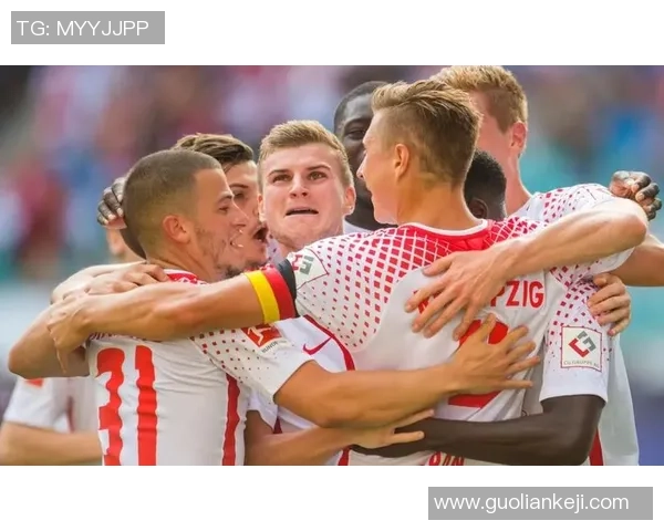 英超激战波尔图大胜莱比锡红牌事件引发全场热议与争议