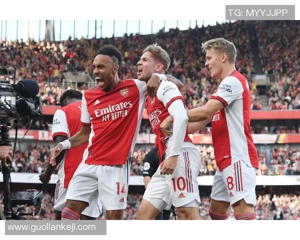 足总杯精彩对决巴萨5-1逆转阿森纳乌龙球成关键瞬间战术解析