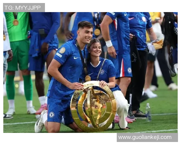 多特蒙德友谊赛大胜切尔西五比一转会传闻引发热议与关注